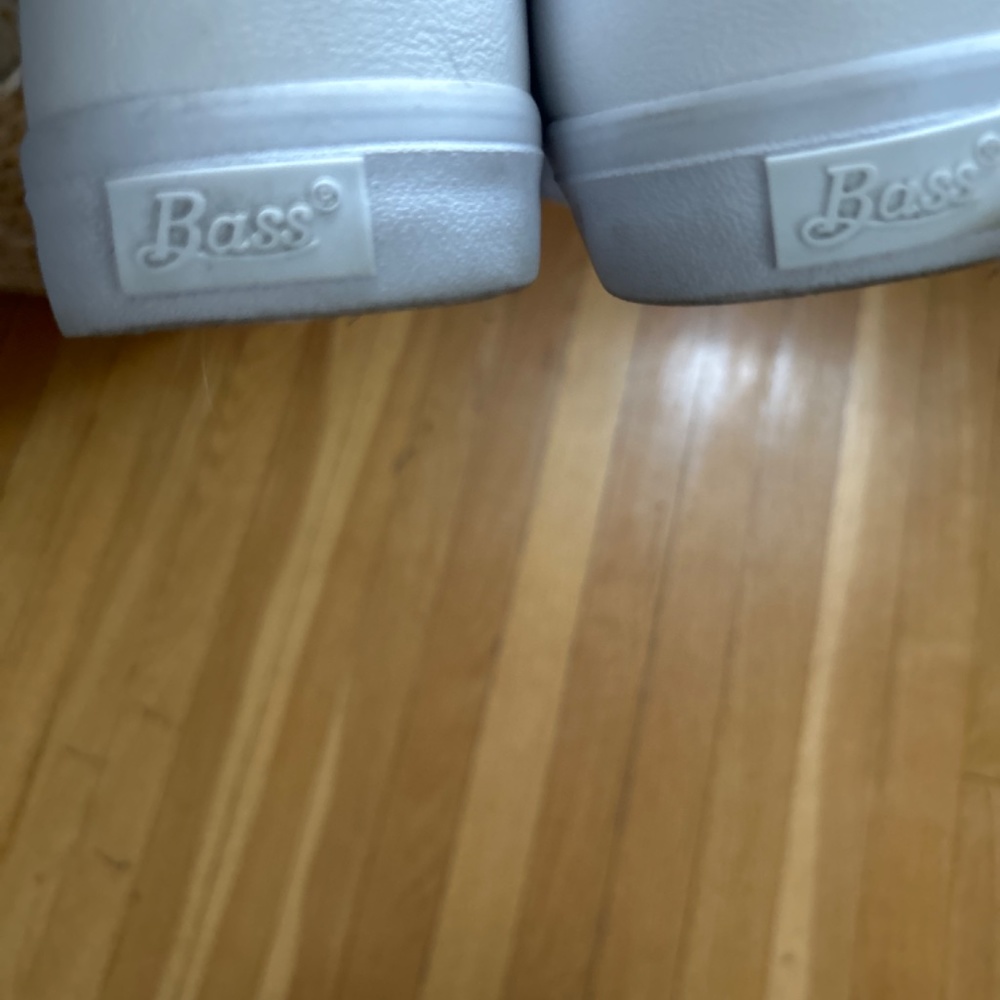 Mens Bass White Sneakers - Picture 5 of 5